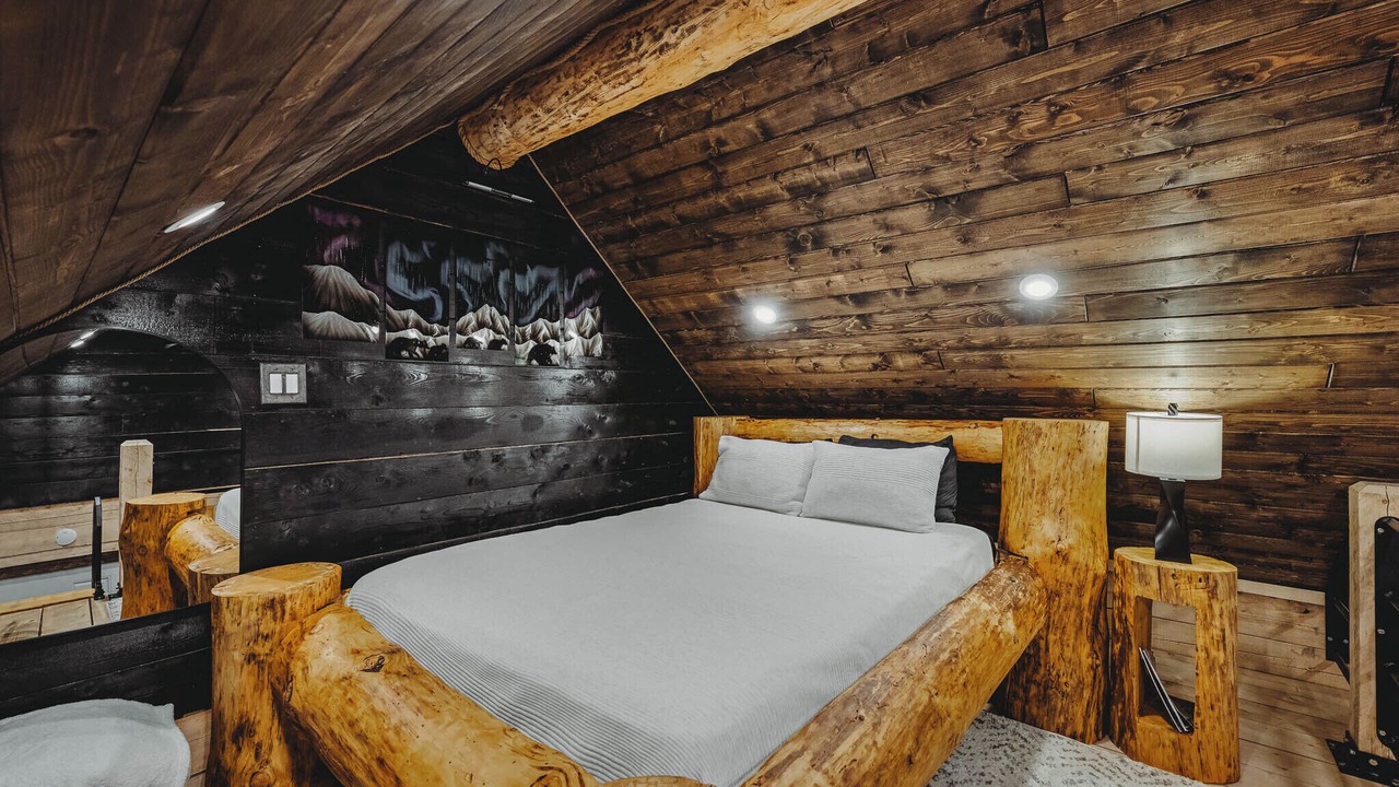 Photo of Bedroom in Badger