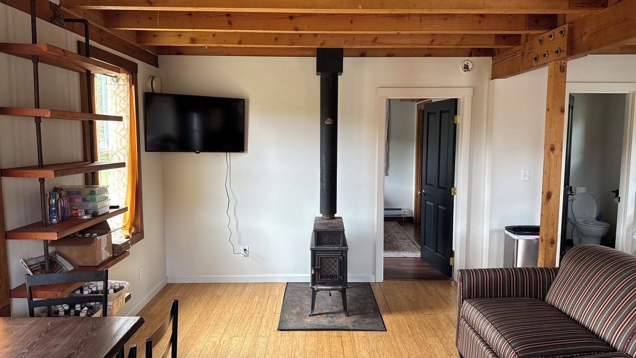 Photo of Livingroom in Womens Bay