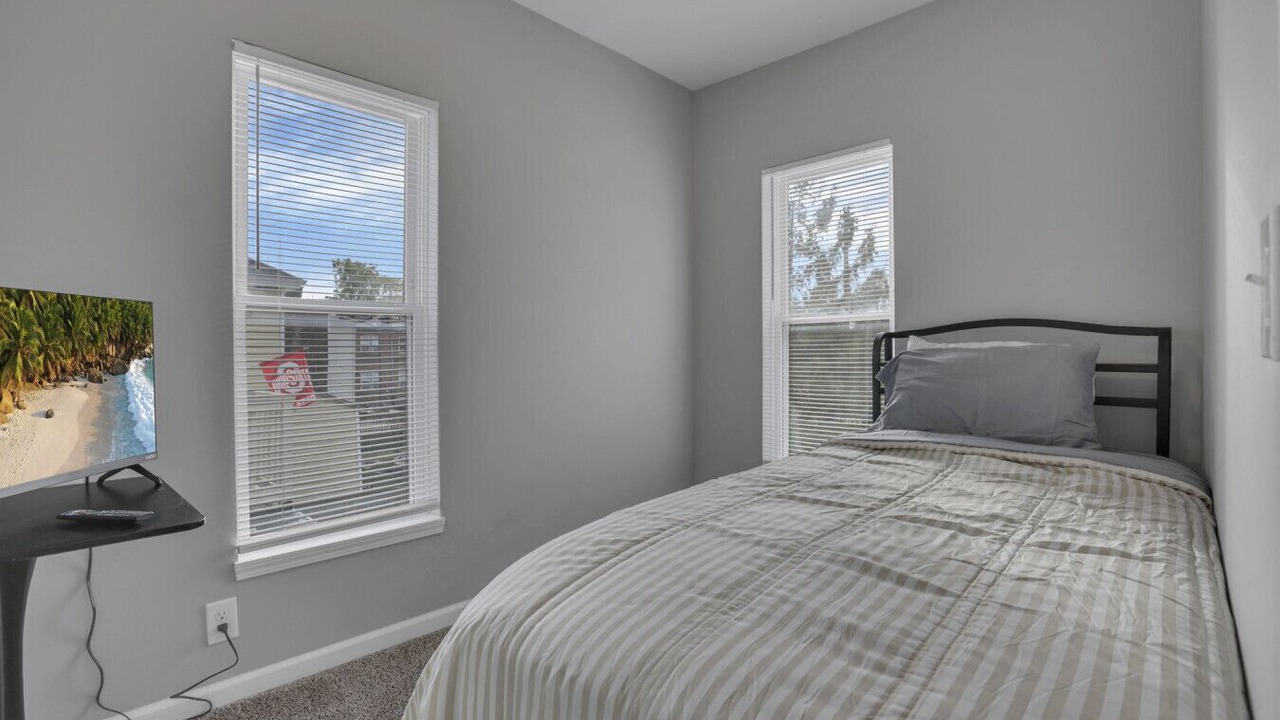 Photo of Bedroom in Weinland Park