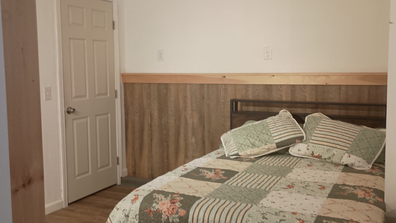 Photo of Bedroom in Monson