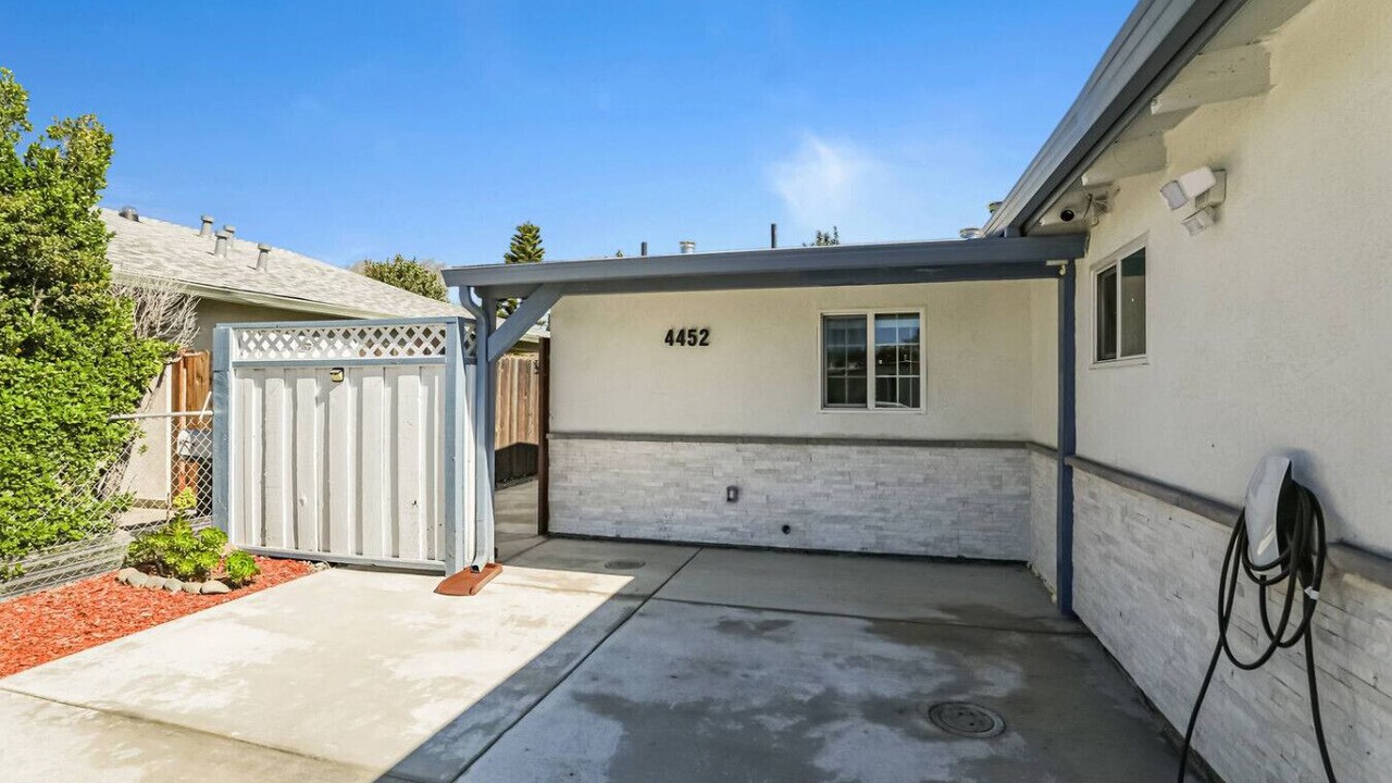 Photo of Outdoor in South Sundale