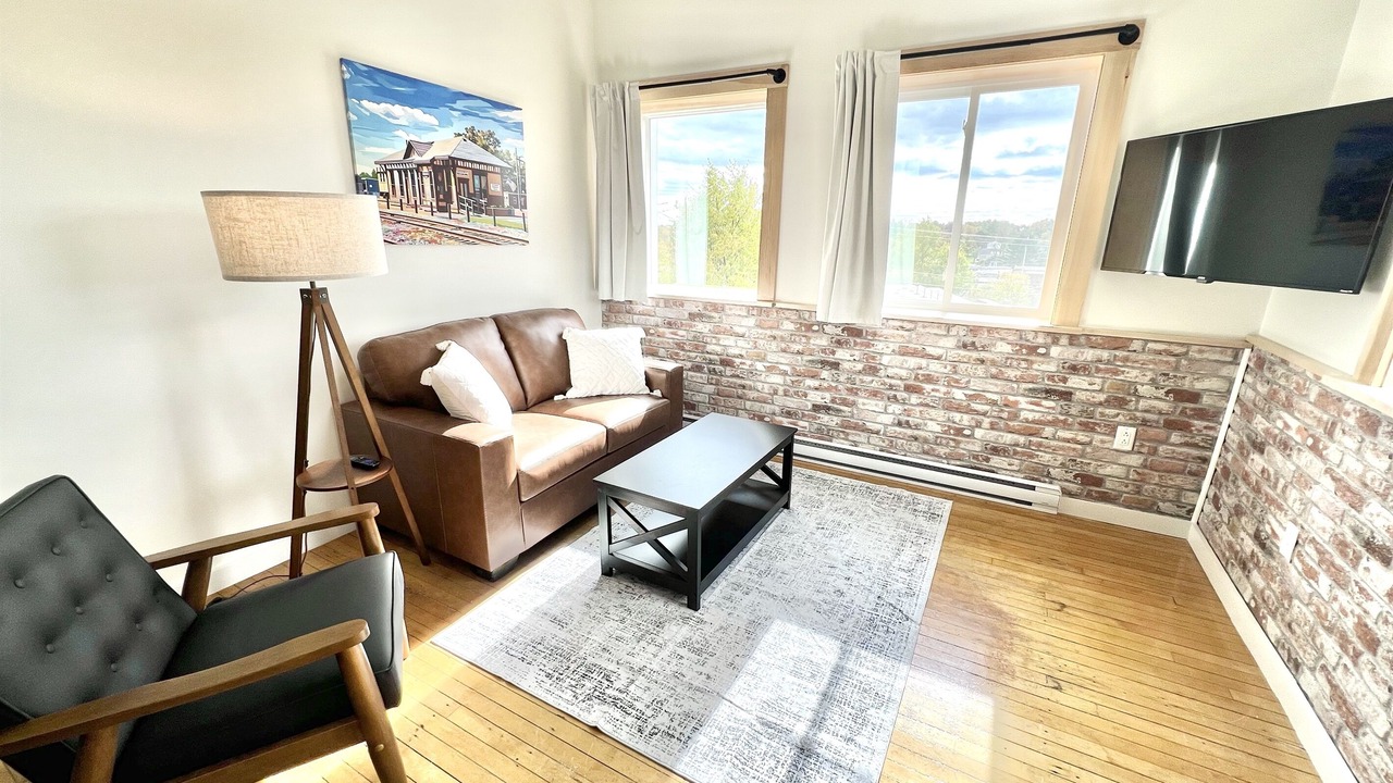 Photo of Livingroom in Pittsfield