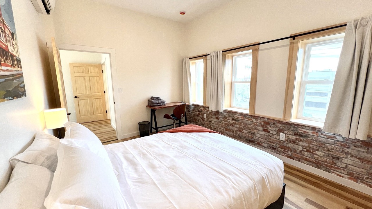 Photo of Bedroom in Pittsfield