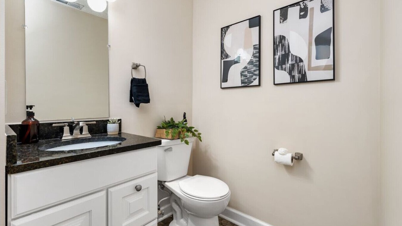Photo of Bathroom in Polaris
