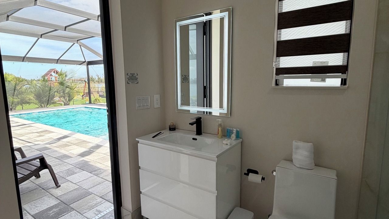 Photo of Bathroom in Mariner