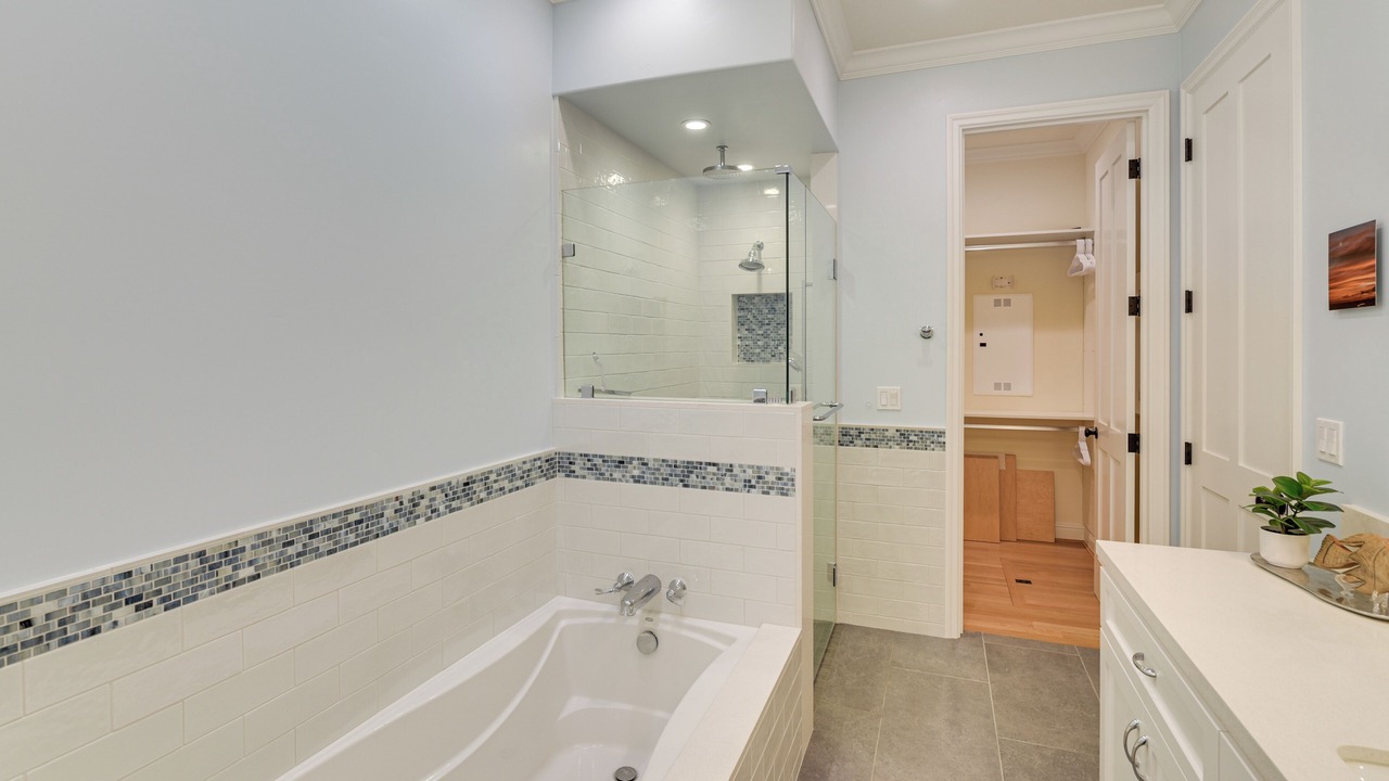 Photo of Bathroom in Monte Sereno