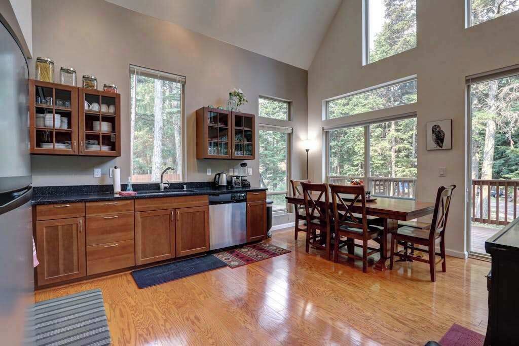 Photo of Kitchen in Girdwood