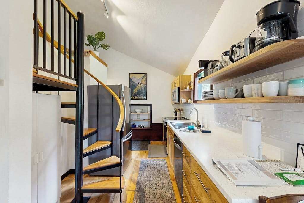 Photo of Kitchen in Girdwood