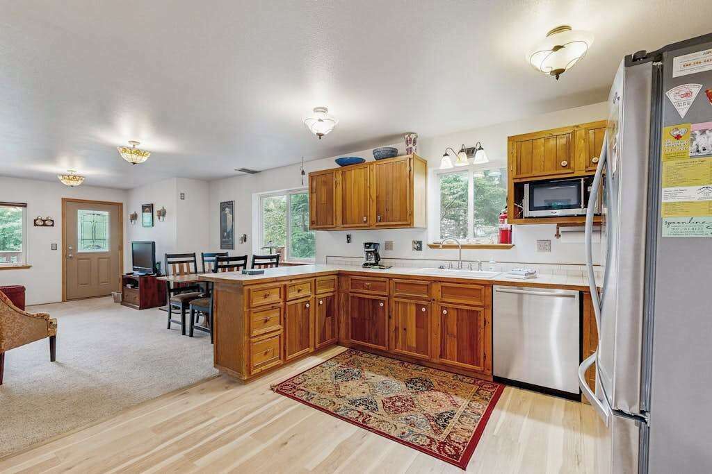 Photo of Kitchen in Girdwood