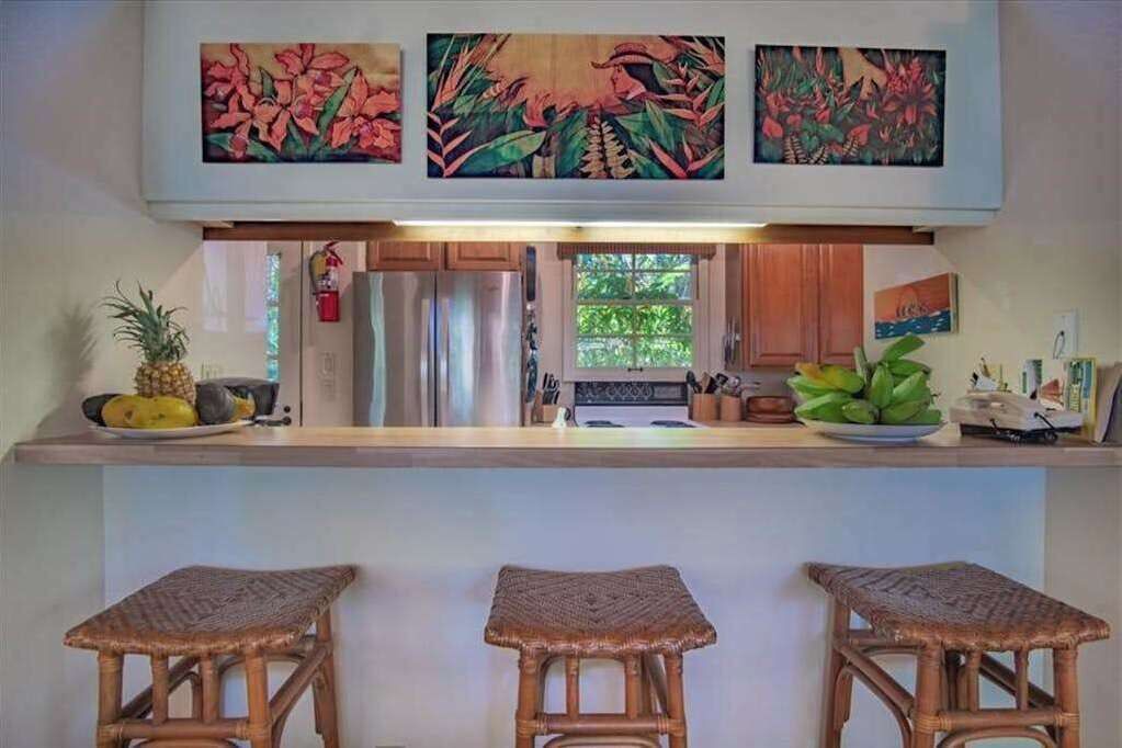 Photo of Kitchen in Maunaloa
