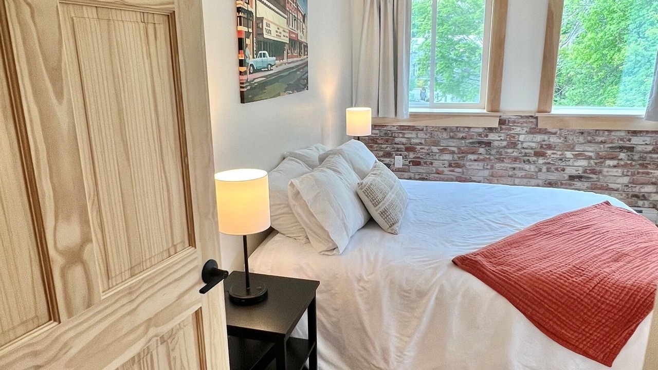Photo of Bedroom in Pittsfield