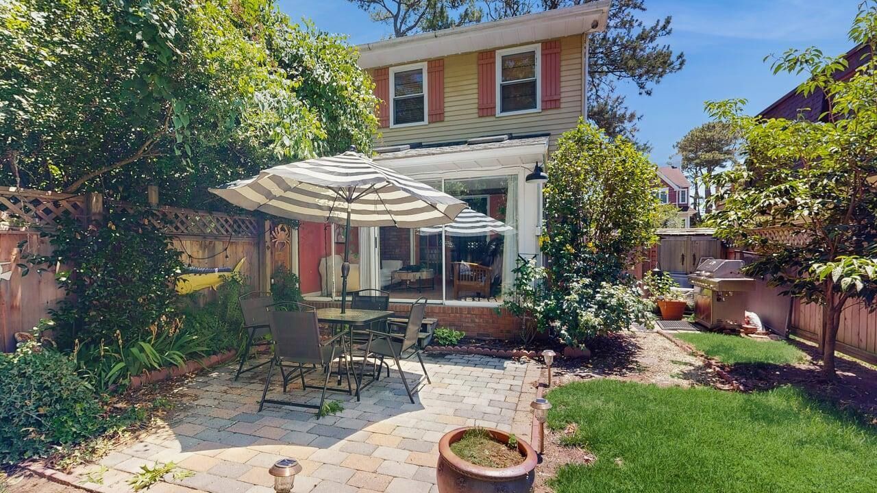 Photo of Outdoor in Dodds Addition