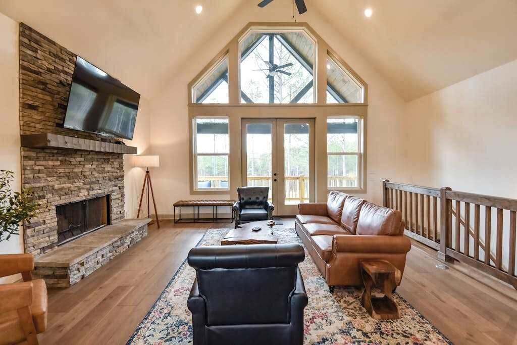 Photo of Livingroom in Ellijay