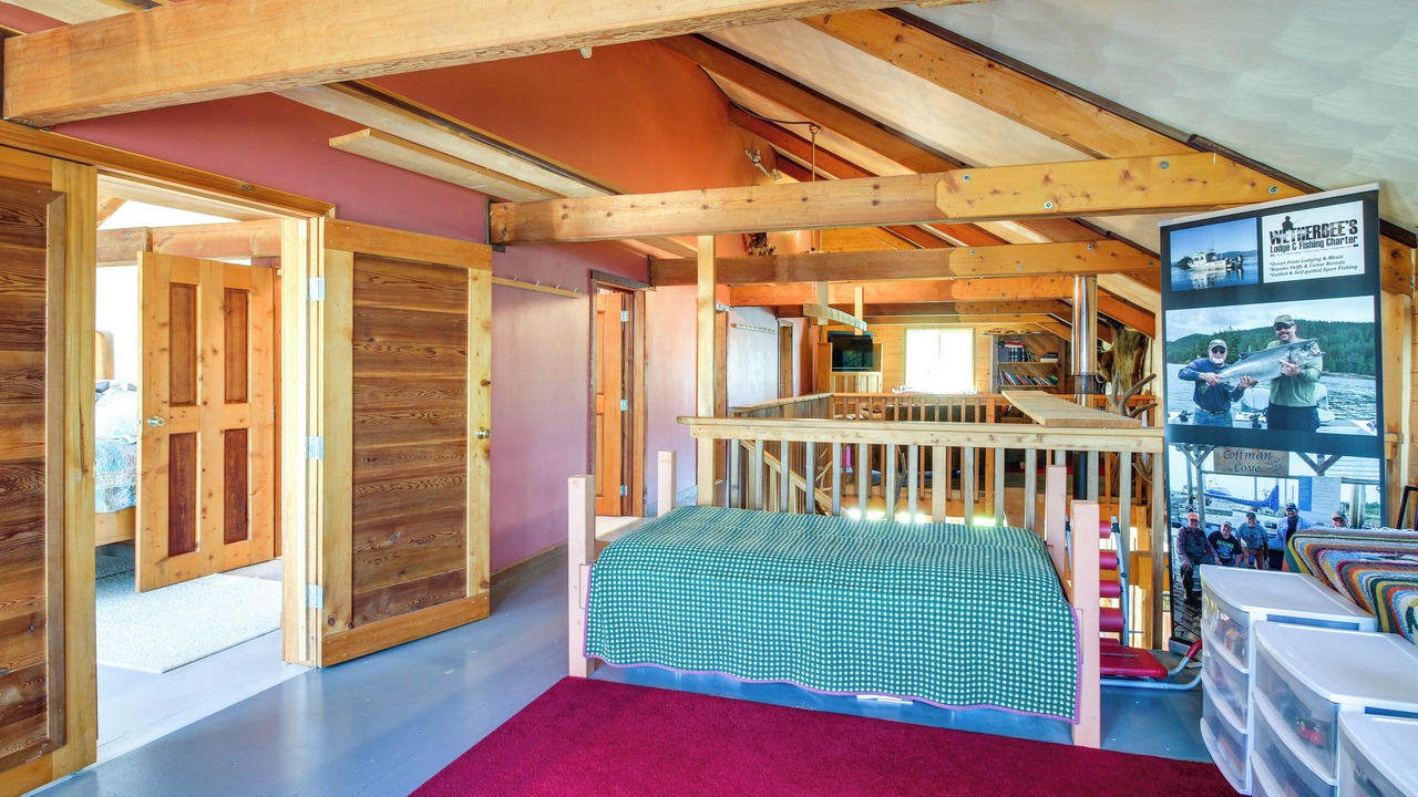 Photo of Bedroom in Coffman Cove