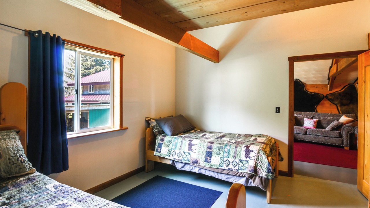 Photo of Bedroom in Coffman Cove