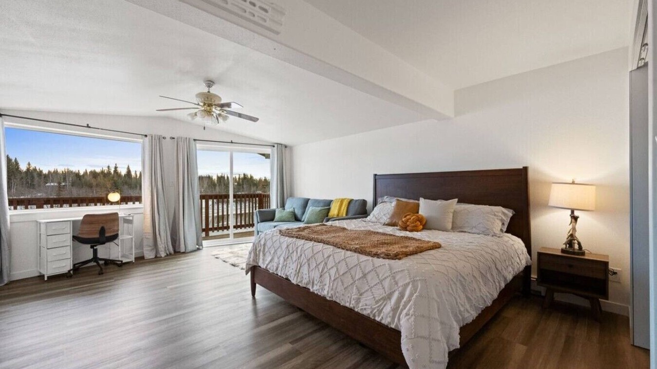 Photo of Bedroom in College