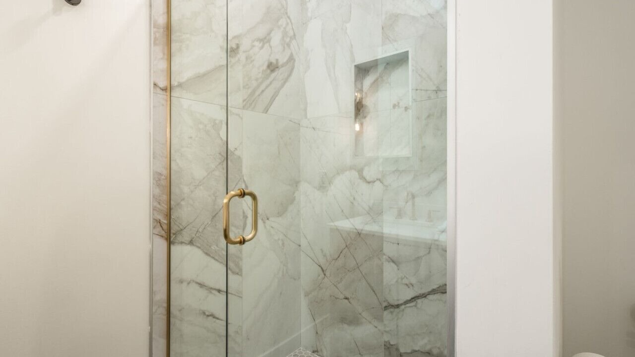 Photo of Bathroom in Near East Columbus