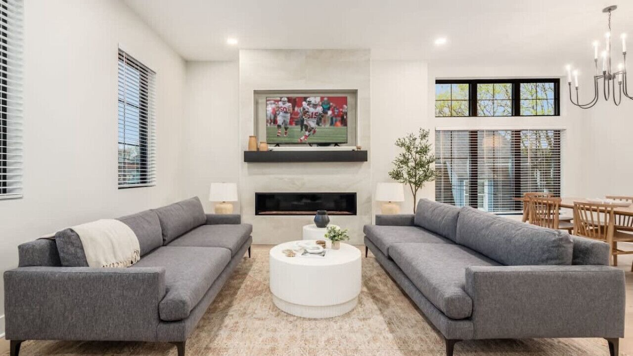 Photo of Livingroom in Merion Village