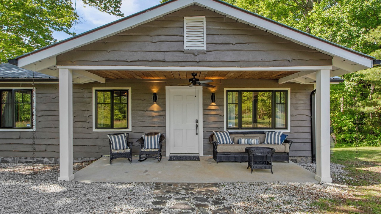 Photo of Outdoor in Burnsville