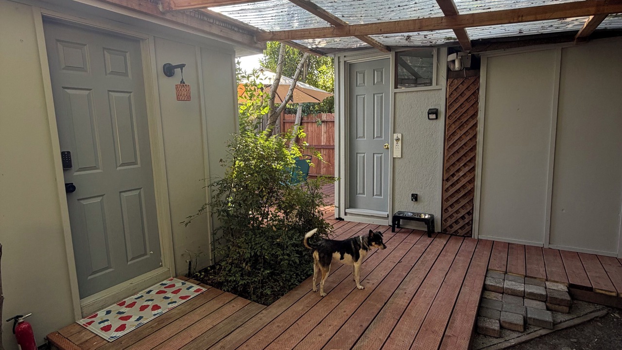 Photo of Outdoor in Leland Manor