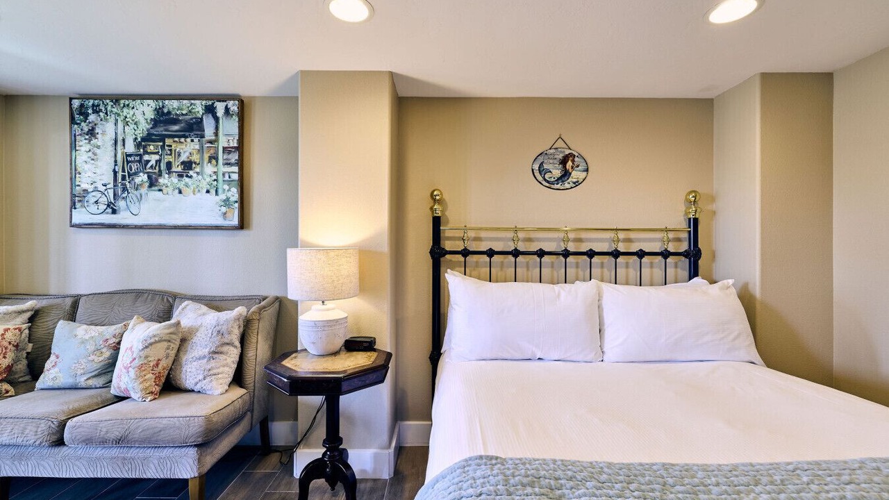 Photo of Bedroom in Homer