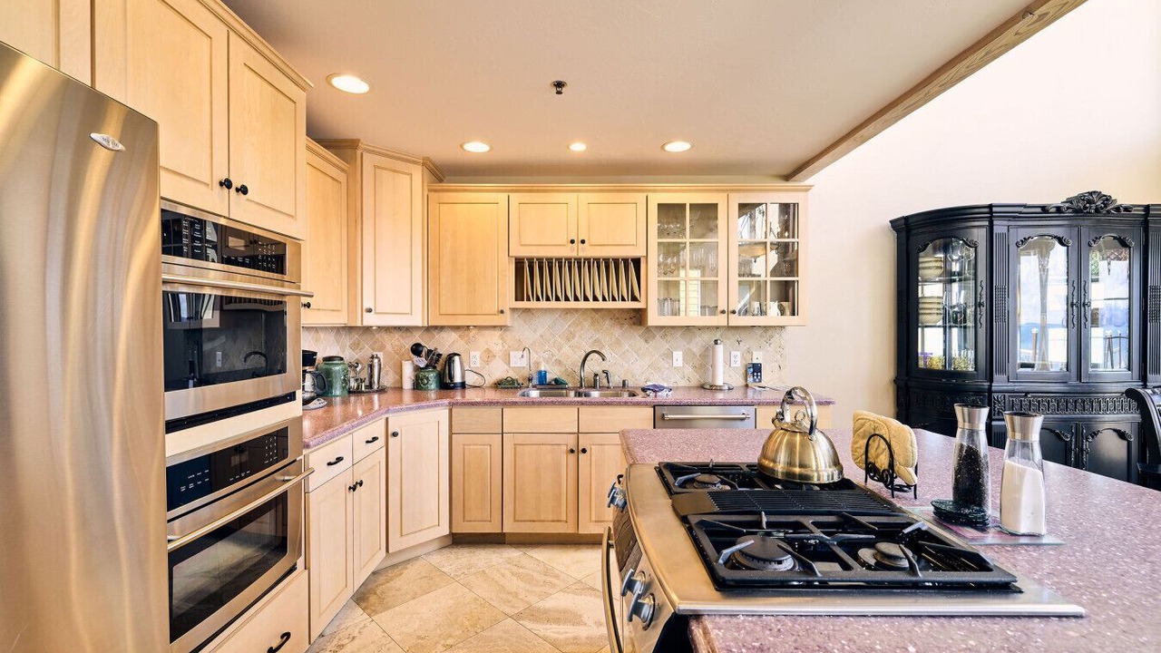 Photo of Kitchen in Homer