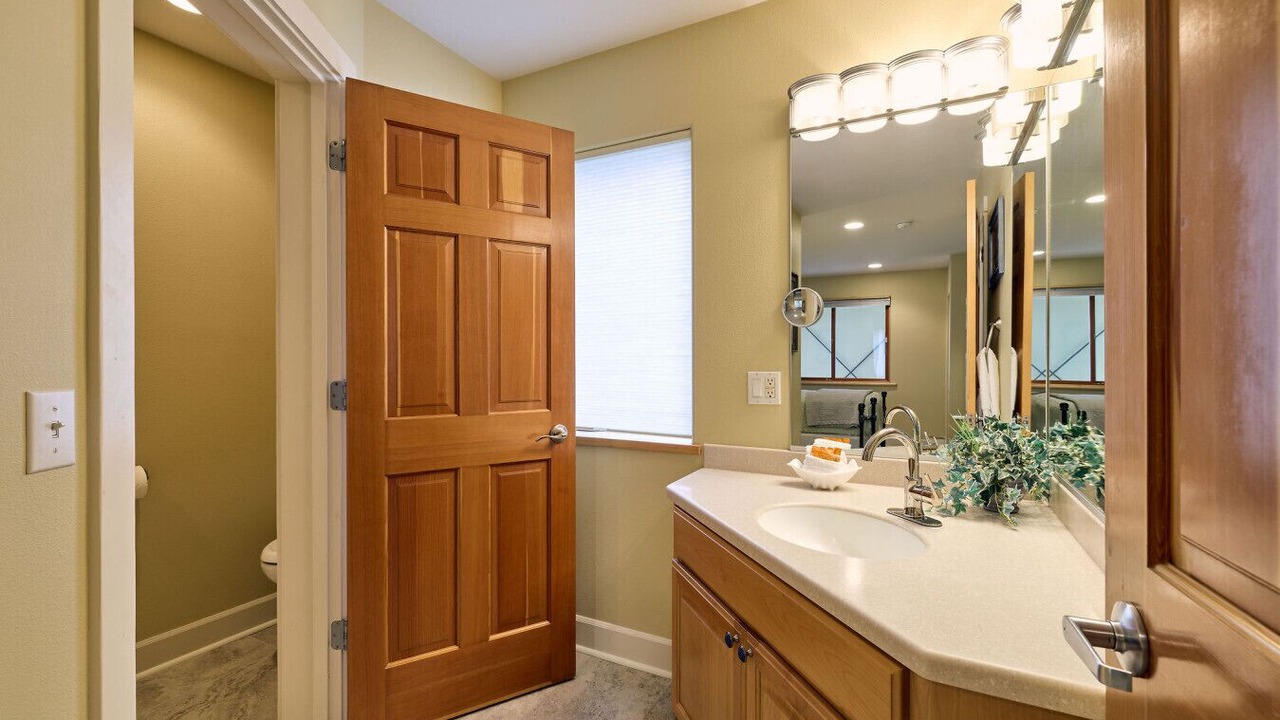 Photo of Bathroom in Homer