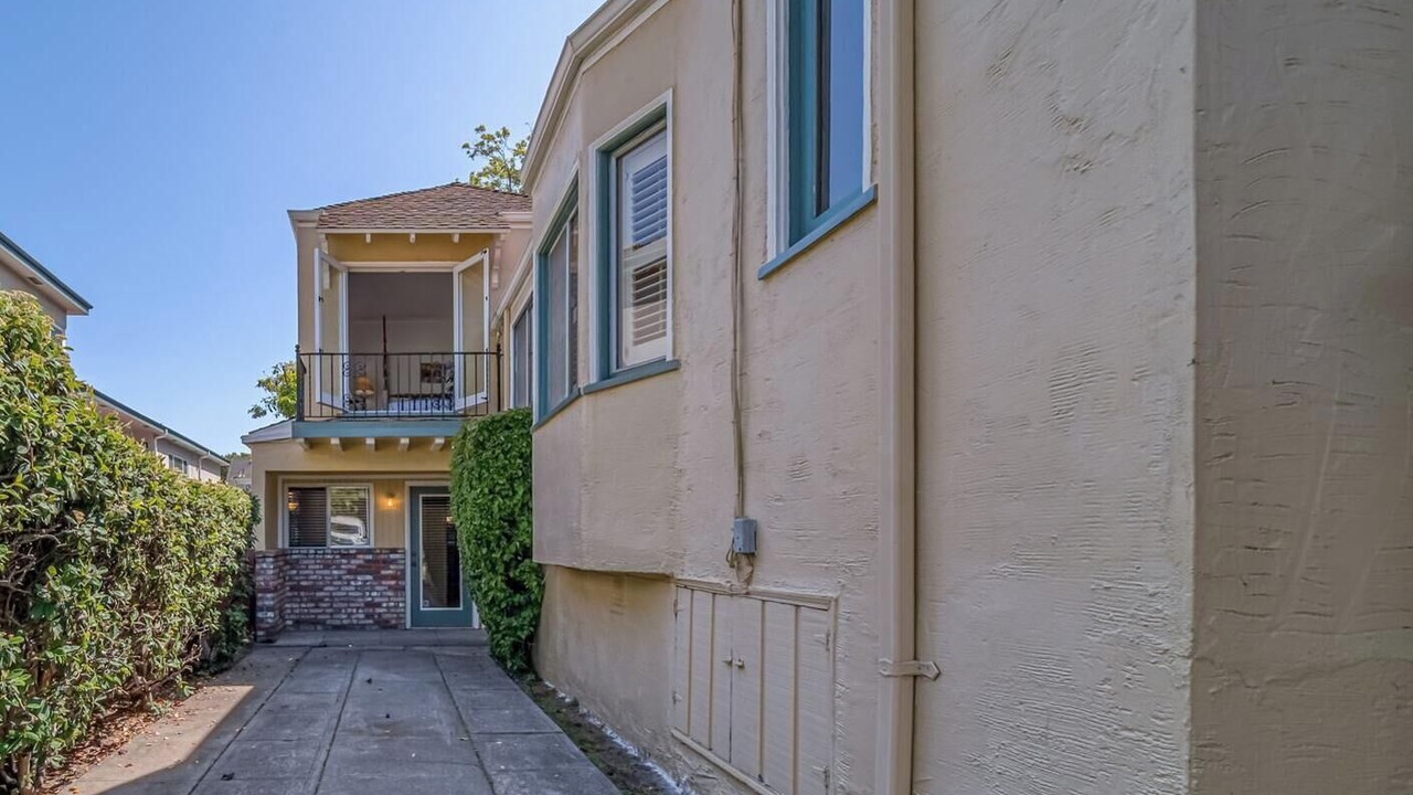 Photo of Outdoor in Alameda