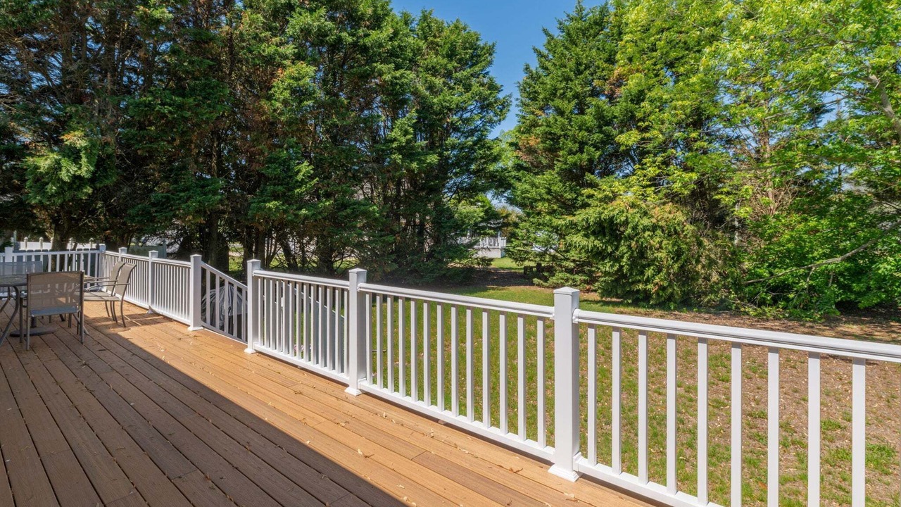 Photo of Patio Balcony in Cedar Neck