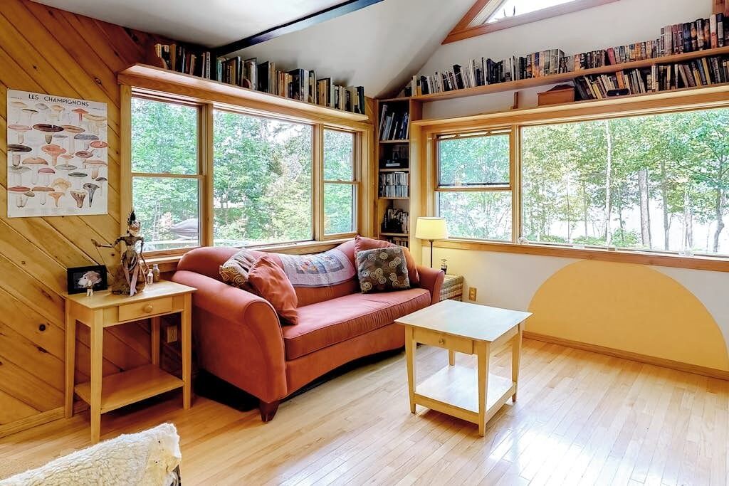 Photo of Livingroom in Northeast Somerset