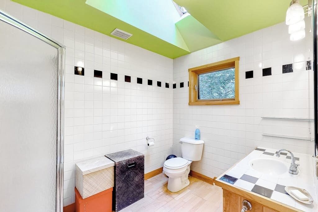 Photo of Bathroom in Northeast Somerset