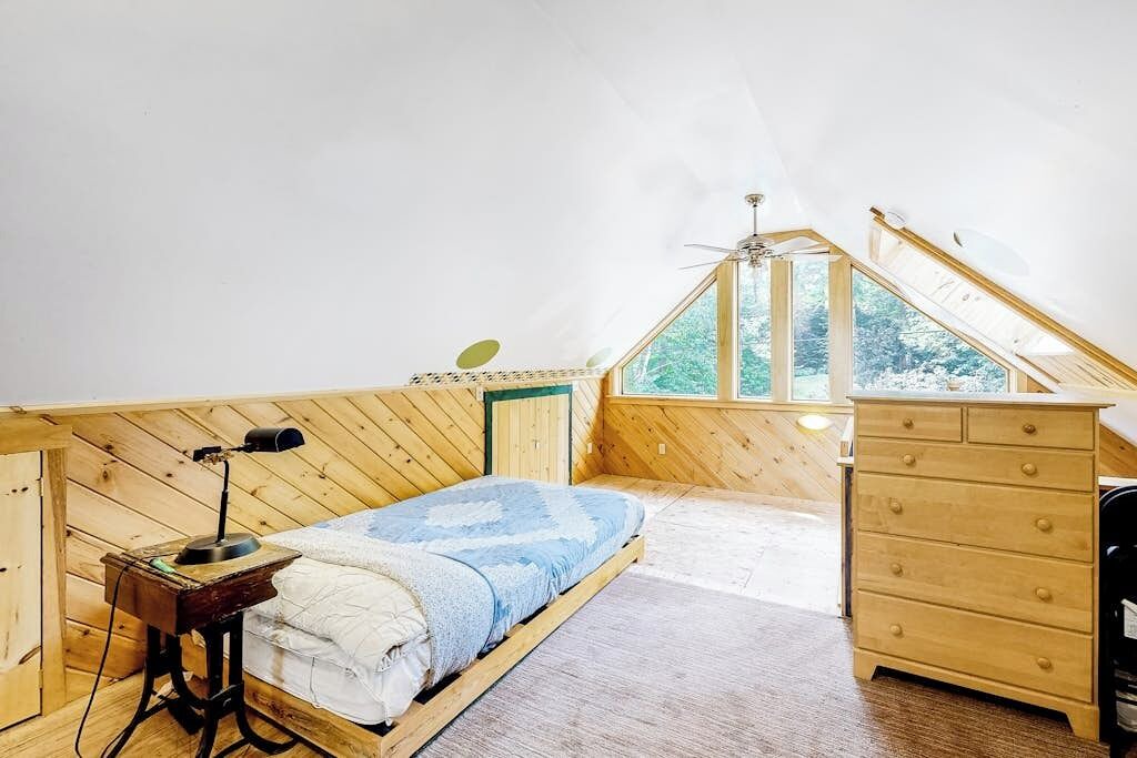 Photo of Bedroom in Northeast Somerset
