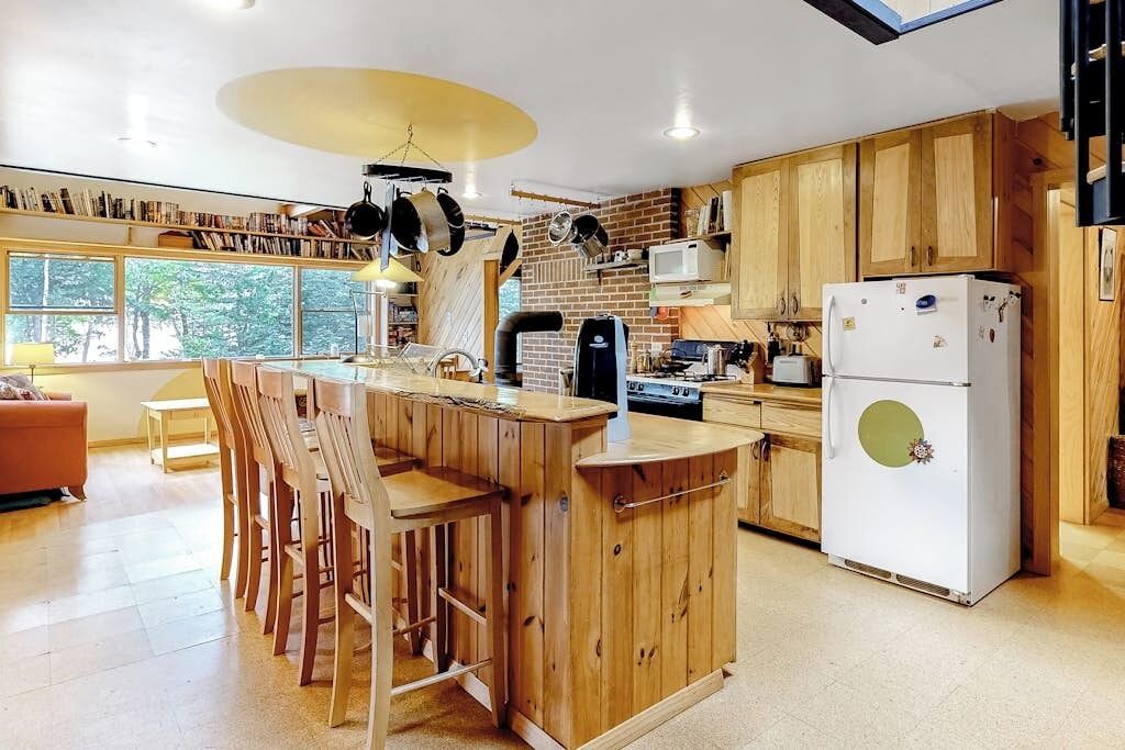 Photo of Kitchen in Northeast Somerset