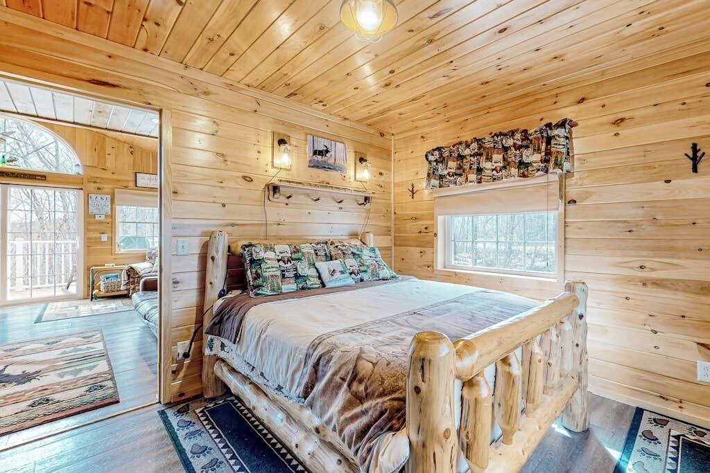 Photo of Bedroom in Greenville Junction