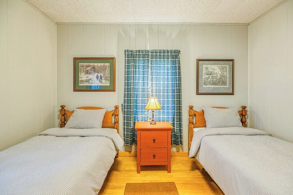 Photo of Bedroom in Greenville Junction