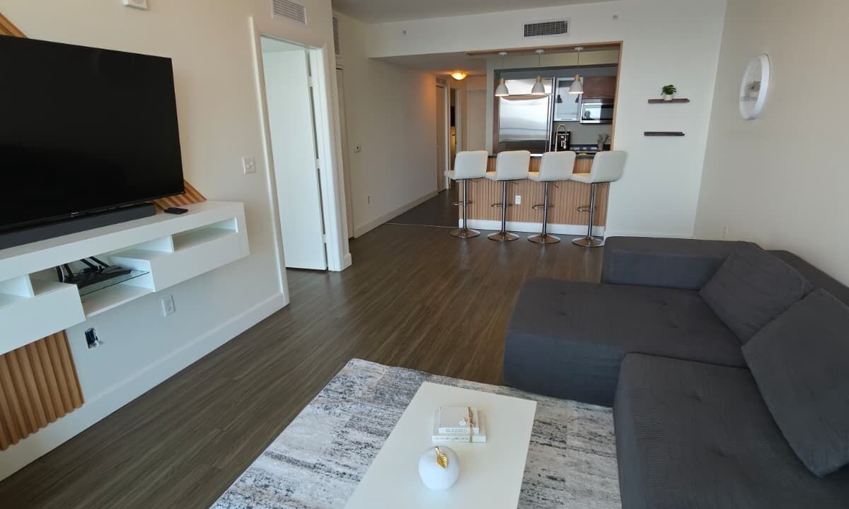 Photo of Livingroom in Edgewood