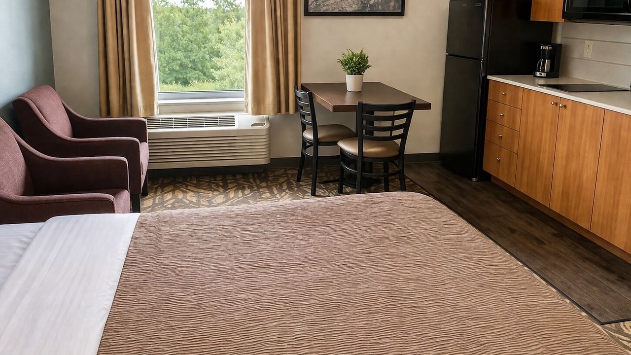 Photo of Bedroom in Airport Heights Community Council