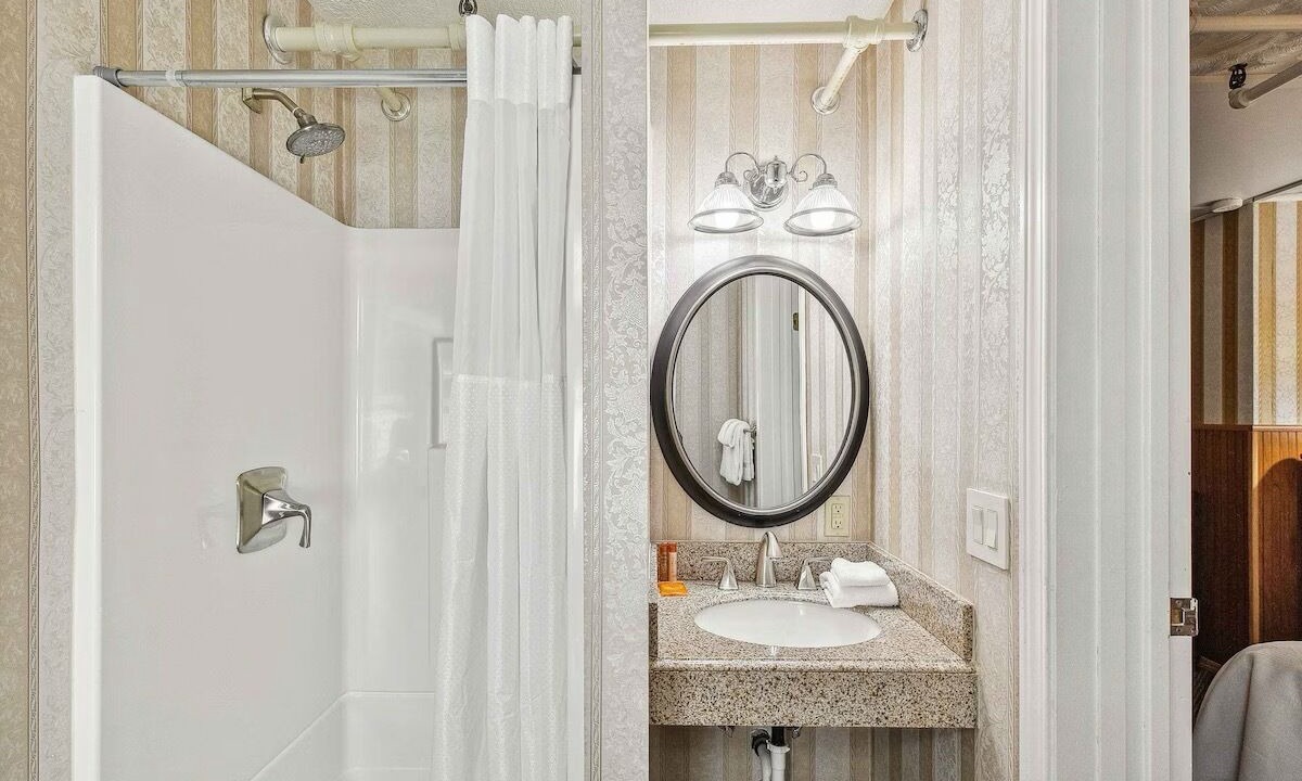 Photo of Bathroom in Seward