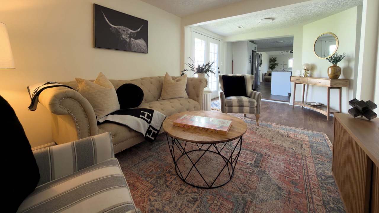 Photo of Livingroom in Northeast Columbus