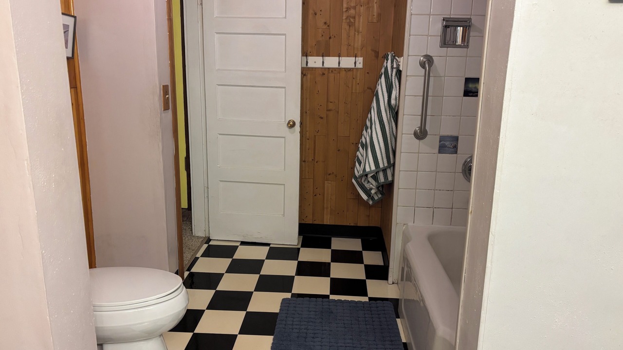 Photo of Bathroom in Seward