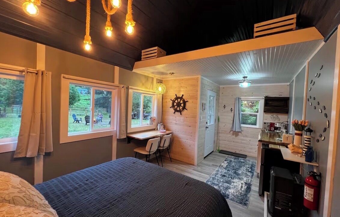 Photo of Bedroom in Diamond Ridge