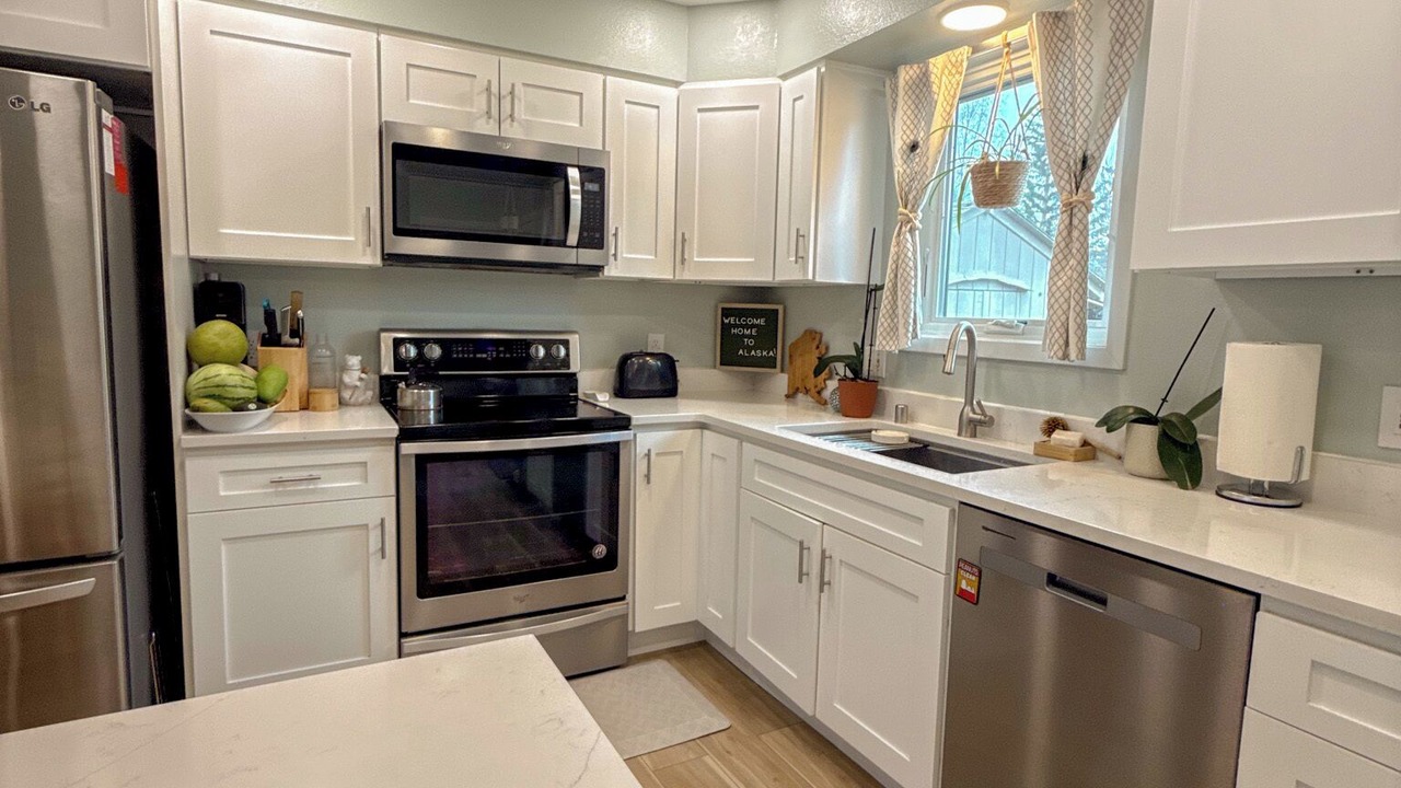Photo of Kitchen in Northeast Anchorage