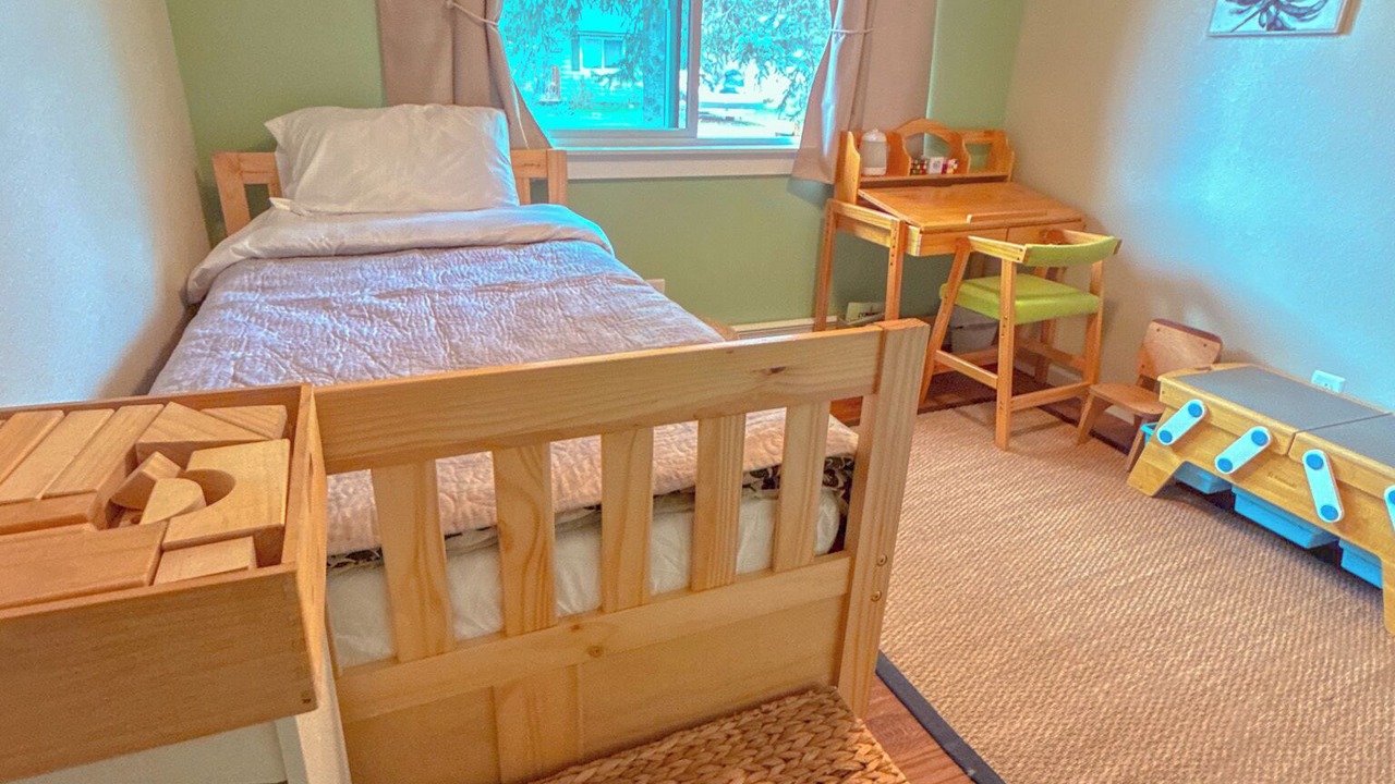 Photo of Bedroom in Northeast Anchorage