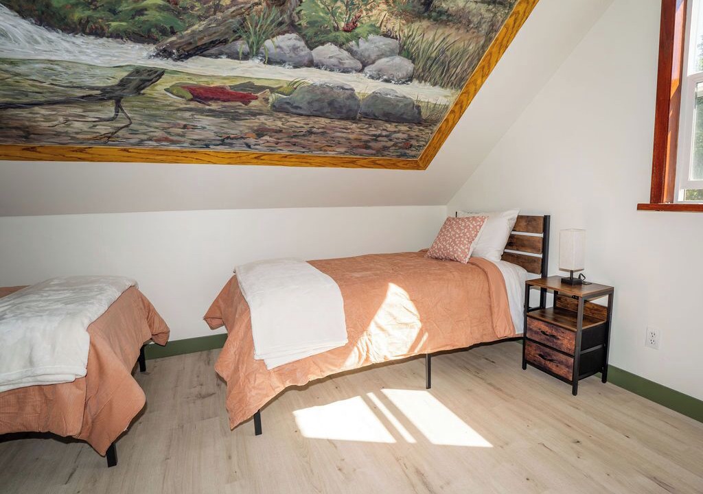 Photo of Bedroom in Talkeetna