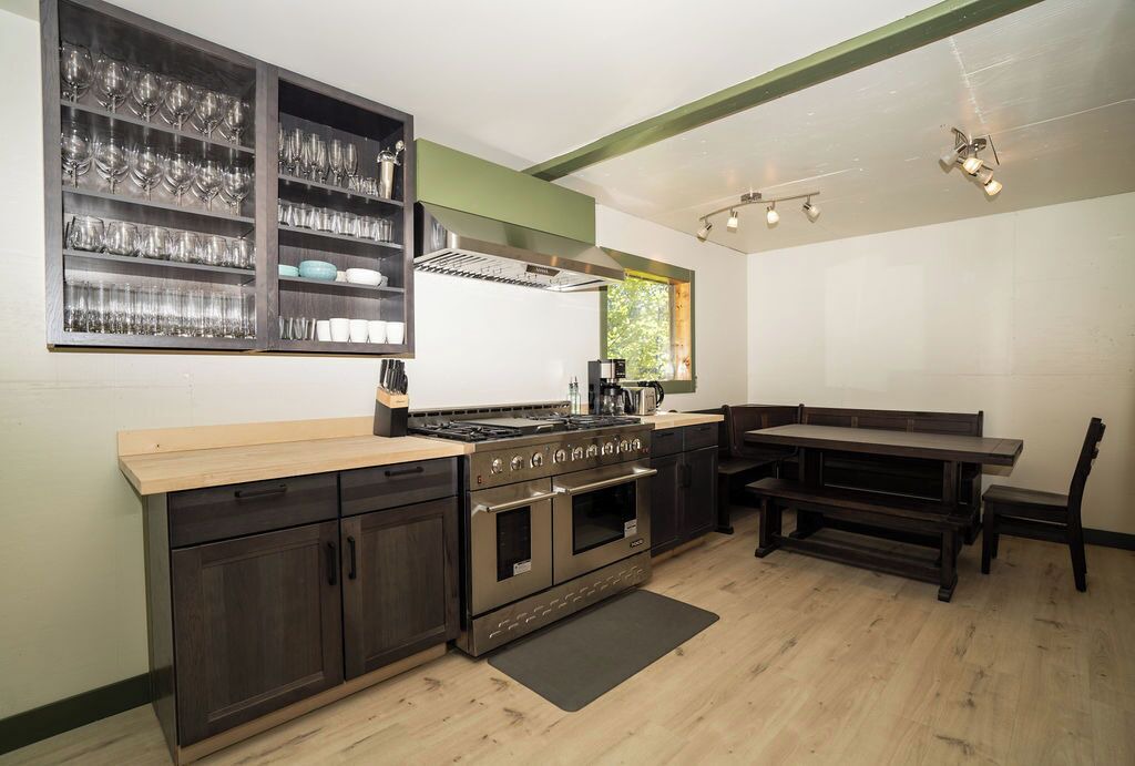 Photo of Kitchen in Talkeetna