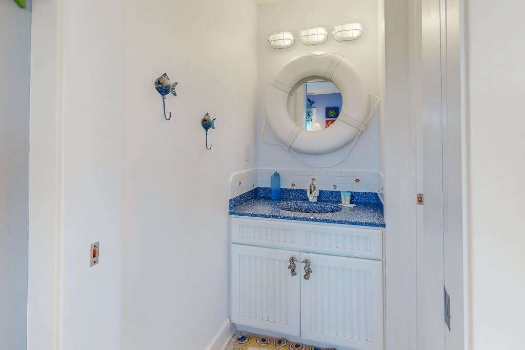 Photo of Bathroom in Fenwick Island