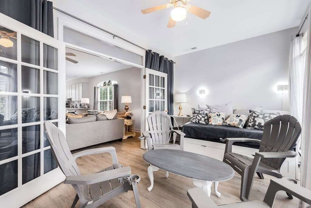 Photo of Livingroom in Frankford