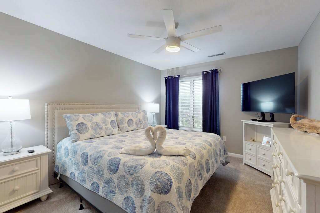 Photo of Bedroom in Fenwick Island