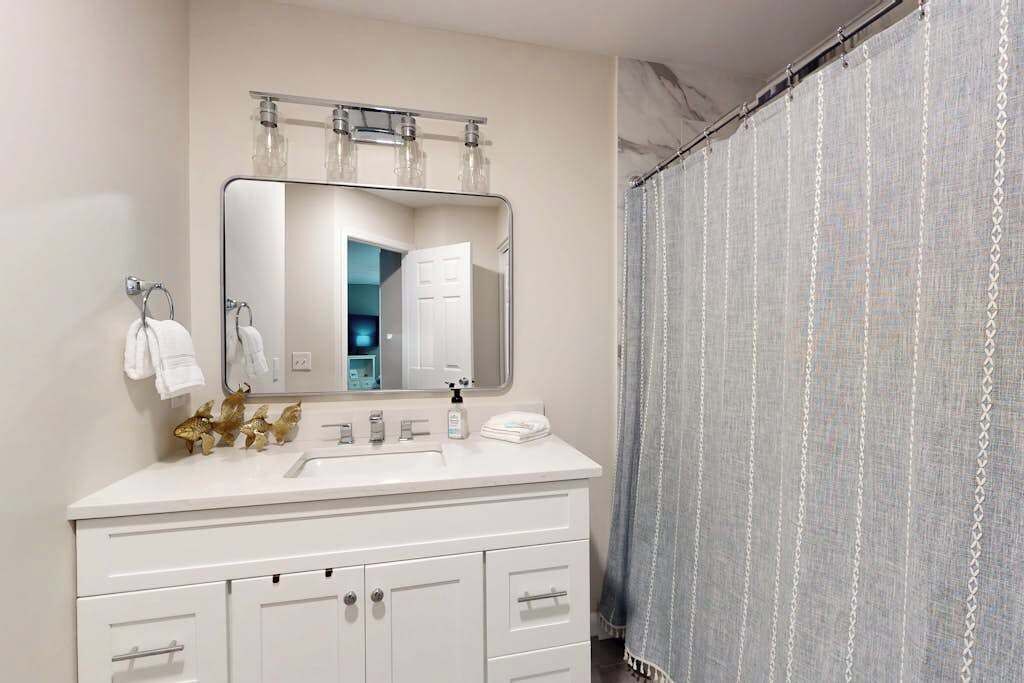 Photo of Bathroom in Fenwick Island