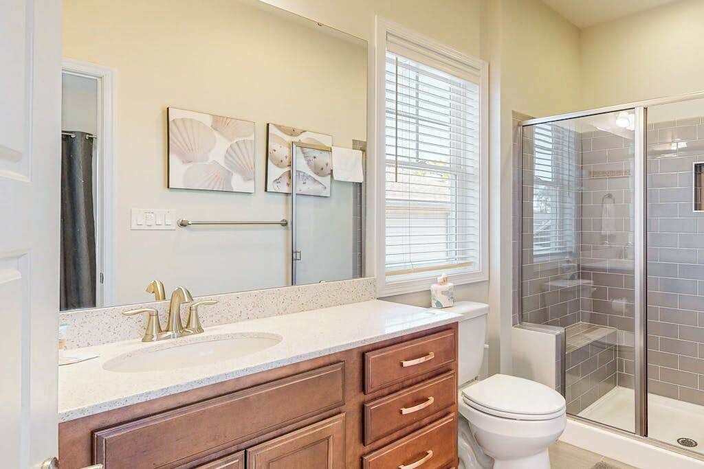 Photo of Bathroom in Country Club Estates